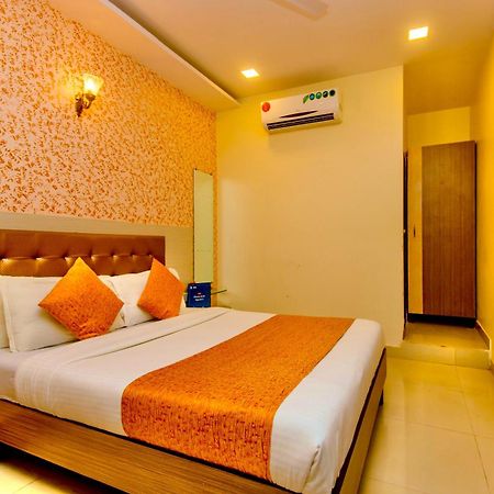 Hotel Ramida Plaza At Delhi Airport Ню Делхи Екстериор снимка